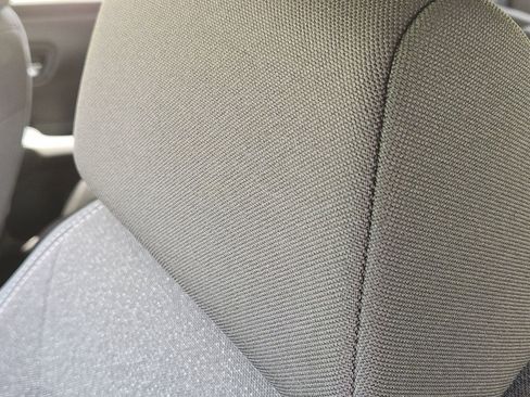 New 2026 Honda HR-V LX image 14