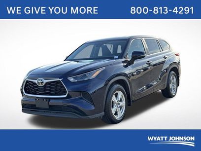 Used 2023 Toyota Highlander L