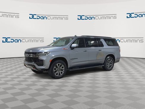 Used 2022 Chevrolet Suburban Z71 w/ Z71 Off-Road Package AWD/4WD image 4