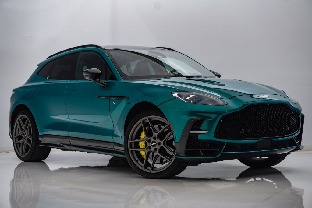 Used 2026 Aston Martin DBX S AWD/4WD image 1