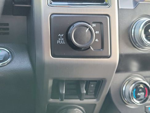 Used 2021 Ford F350 Platinum AWD/4WD image 28