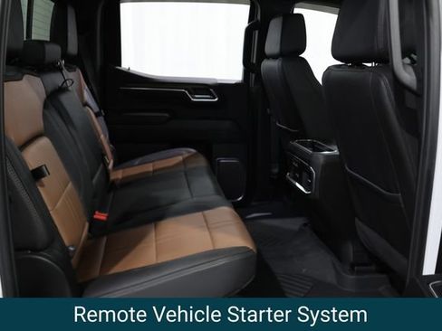 Certified 2025 Chevrolet Silverado 1500 High Country w/ Technology Package AWD/4WD image 13