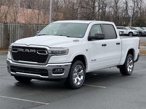 New 2026 RAM 1500 4x4 Crew Cab image 3