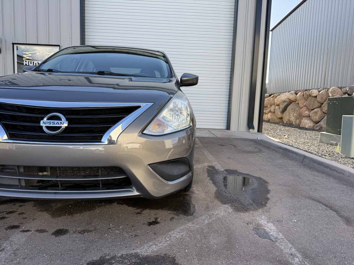 Used 2016 Nissan Versa SV FWD image 16