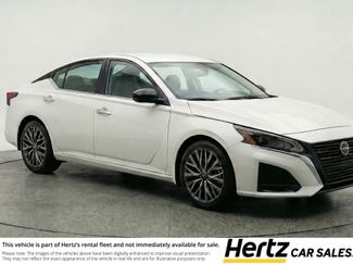 Used 2025 Nissan Altima 2.5 SV FWD video 1