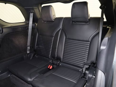 Used 2023 Land Rover Discovery S R-Dynamic image 54