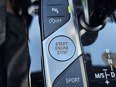 Used 2022 BMW X3 sDrive30i w/ Convenience Package image 32