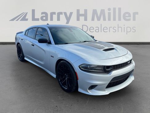 Used 2019 Dodge Charger Scat Pack w/ Daytona Edition Group image 7