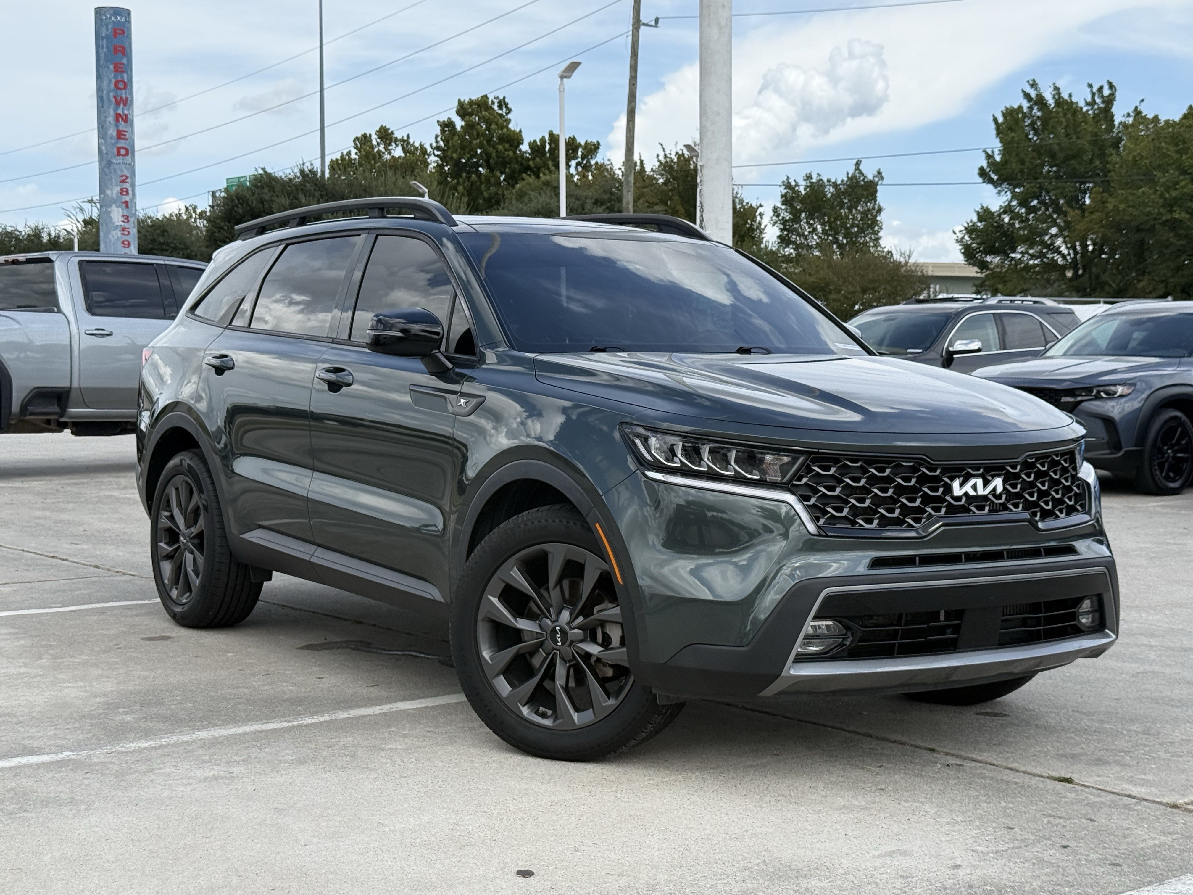 Used 2022 Kia Sorento X-Line EX AWD/4WD image 2