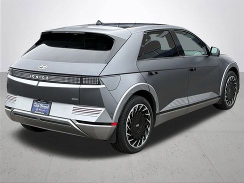 Used 2023 Hyundai Ioniq 5 Limited image 6