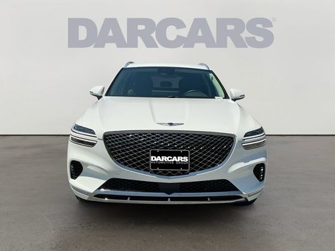 Used 2025 Genesis GV70 2.5T AWD/4WD image 2