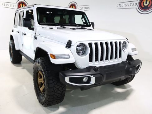 Used 2021 Jeep Wrangler Unlimited Sahara w/ Dual Top Group AWD/4WD image 83