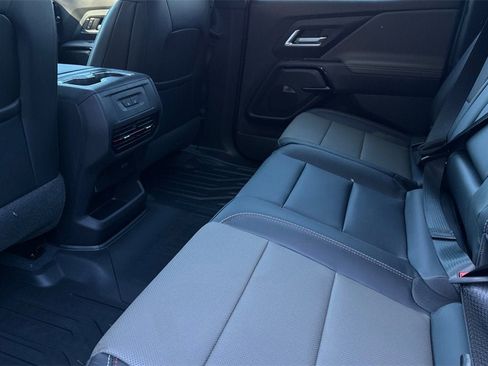 New 2026 Chevrolet Silverado EV Trail Boss image 12