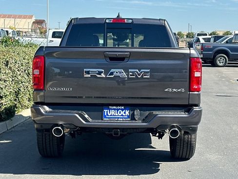 New 2026 RAM 1500 Laramie AWD/4WD image 4