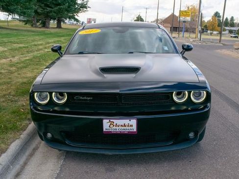 Used 2017 Dodge Challenger T/A image 2