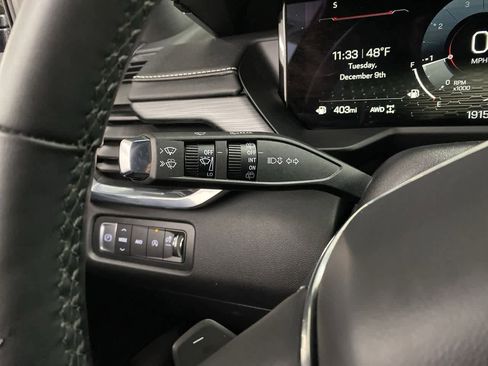 Used 2025 GMC Acadia Elevation image 22