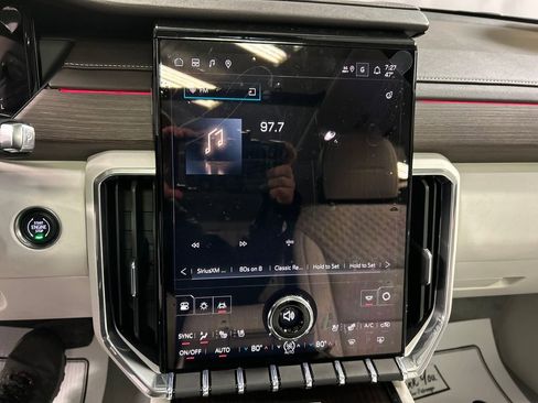 New 2026 GMC Acadia Denali w/ Super Cruise Package image 15