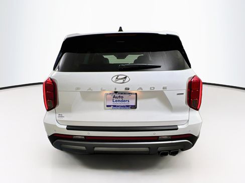 Used 2023 Hyundai Palisade Limited AWD/4WD image 6