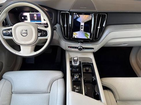 Certified 2023 Volvo XC60 T8 Ultimate image 13