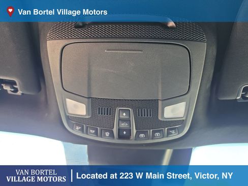 Used 2021 Ford Expedition XLT AWD/4WD image 22