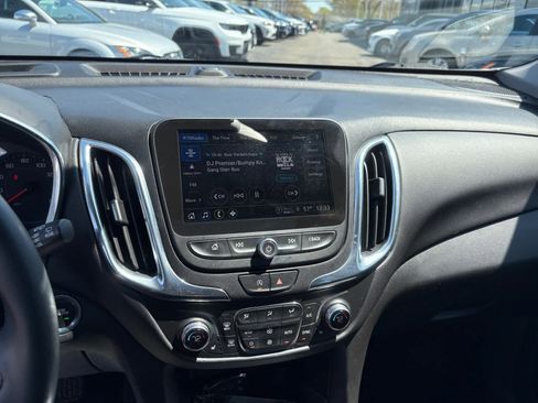 Used 2023 Chevrolet Equinox LT AWD/4WD image 20