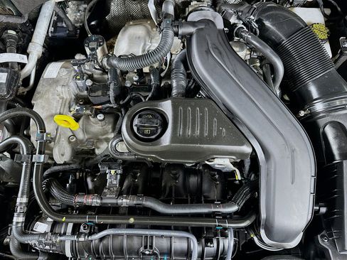Used 2025 Volkswagen Jetta S FWD image 31