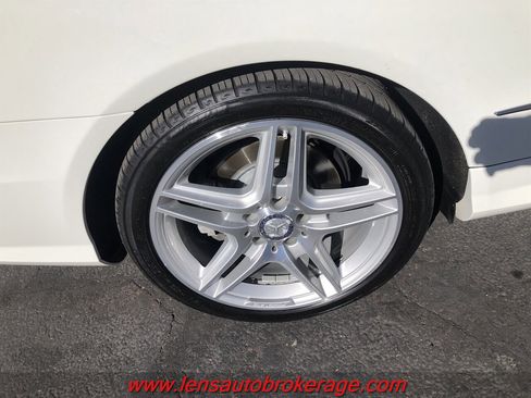 Used 2012 Mercedes-Benz E 550 Coupe w/ Appearance Pkg image 24