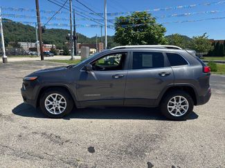 Used 2016 Jeep Cherokee Latitude w/ Comfort/Convenience Group AWD/4WD video 2