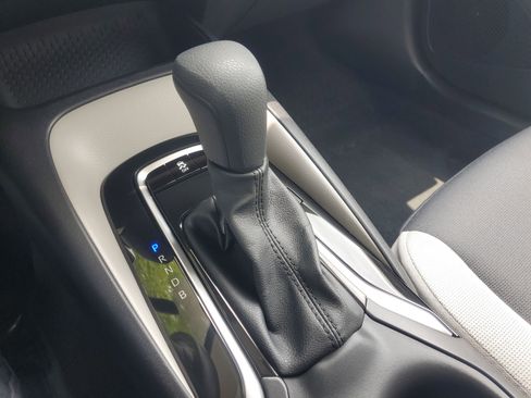 Certified 2025 Toyota Corolla LE w/ Convenience Package FWD image 29
