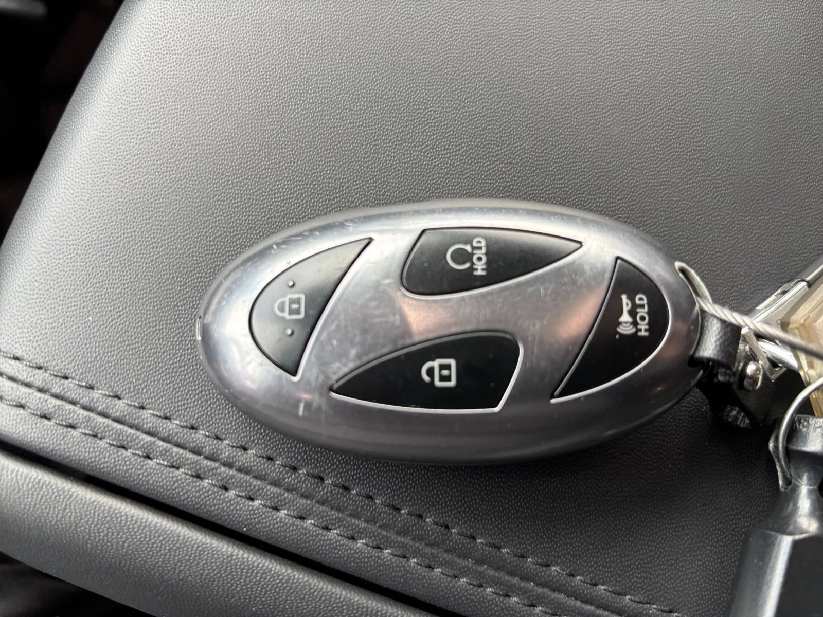 Used 2026 Hyundai Santa Fe SEL AWD/4WD image 26