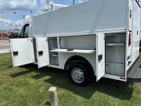 Used 2019 RAM ProMaster 3500 w/ Premium Appearance Group FWD image 8