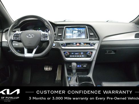 Used 2018 Hyundai Sonata Limited image 17
