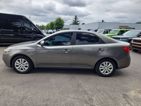Used 2012 Kia Forte EX FWD image 4