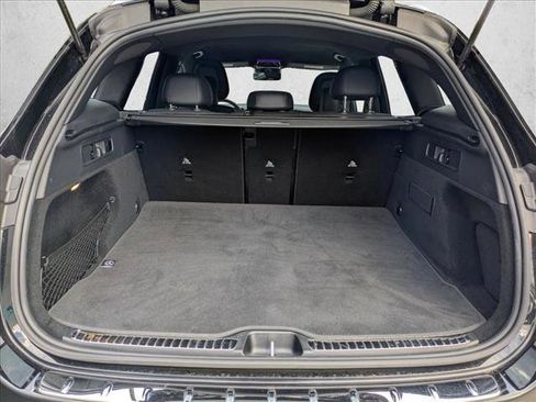 Certified 2025 Mercedes-Benz GLC 300 image 10