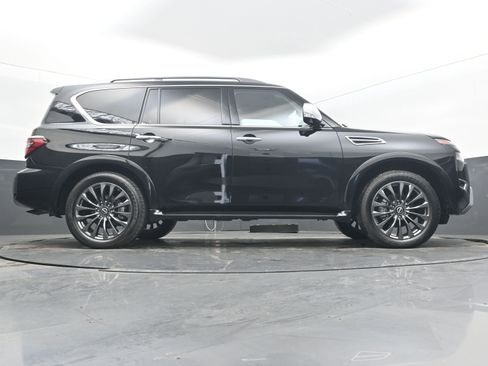 Used 2024 Nissan Armada Platinum image 27