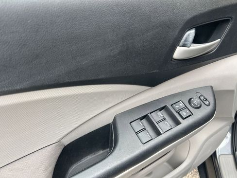 Used 2013 Honda CR-V LX image 9
