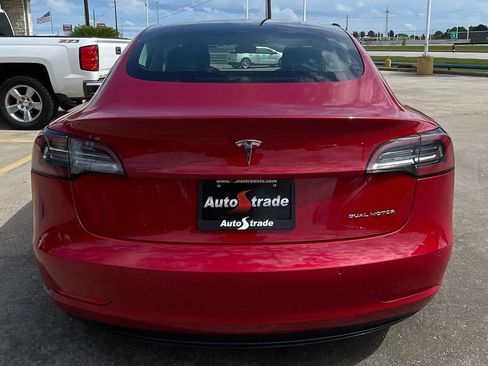 Used 2018 Tesla Model 3 Long Range AWD/4WD image 11