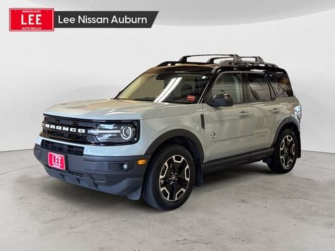 Used 2023 Ford Bronco Sport Outer Banks w/ Tech Package AWD/4WD image 1