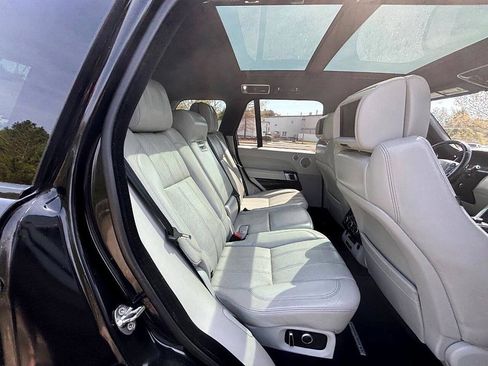 Used 2016 Land Rover Range Rover Supercharged image 22