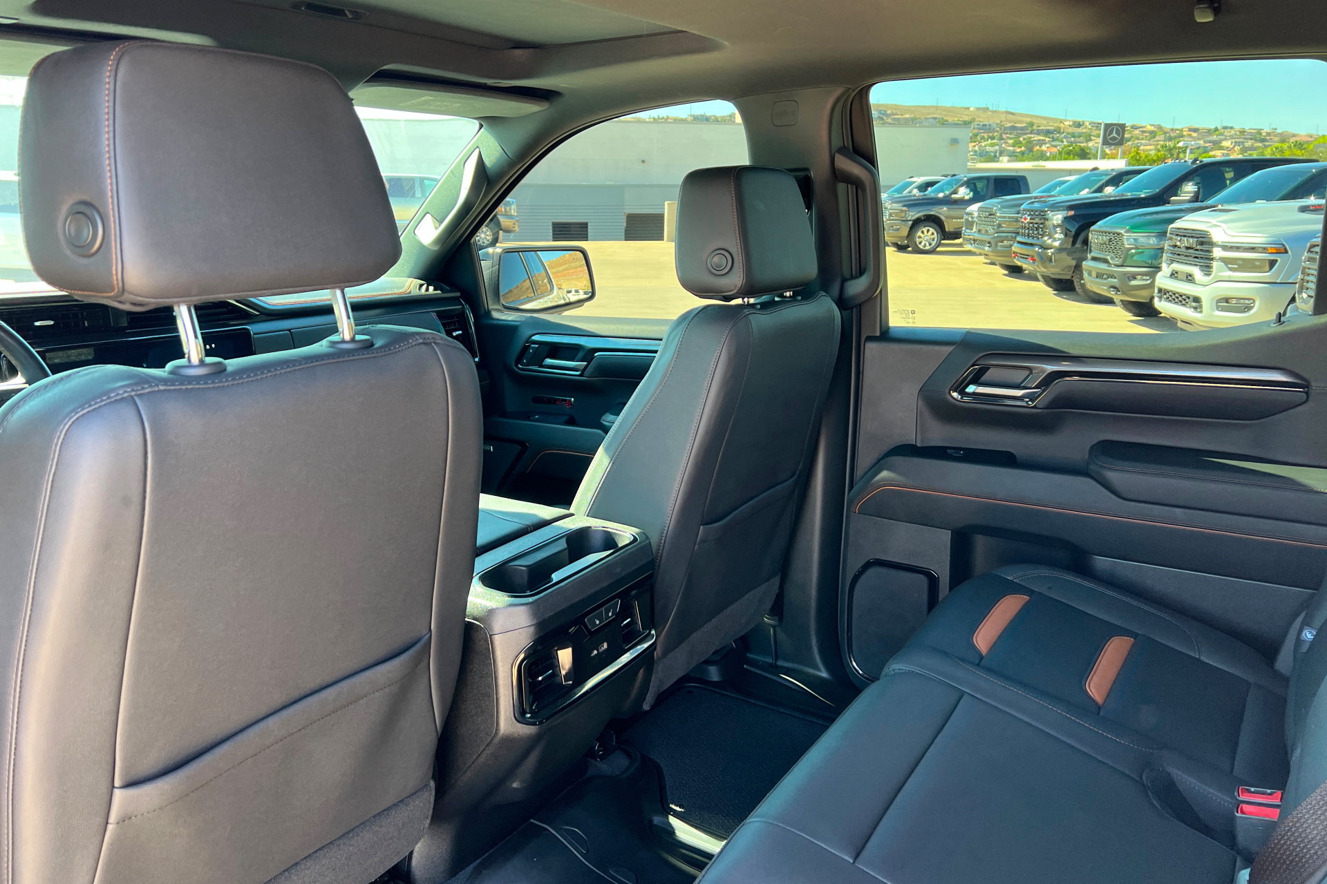 Used 2023 GMC Sierra 1500 AT4 w/ AT4 Premium Package AWD/4WD image 20