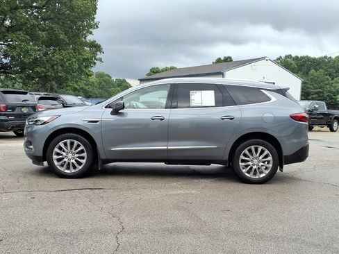 Used 2021 Buick Enclave Essence w/ Trailering Package, 5000 lbs. AWD/4WD image 4