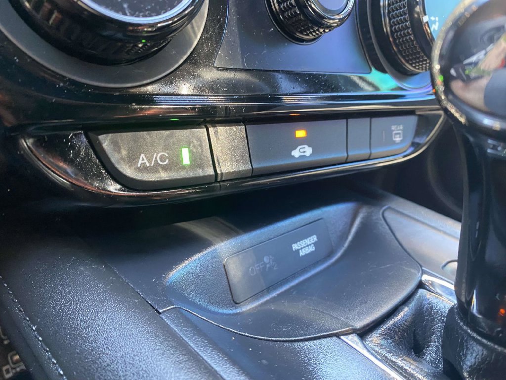 Used 2022 Honda HR-V Sport image 33