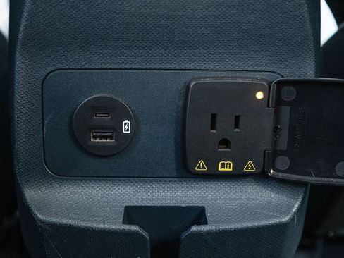 Used 2023 Ford Maverick XLT w/ XLT Luxury Package image 33