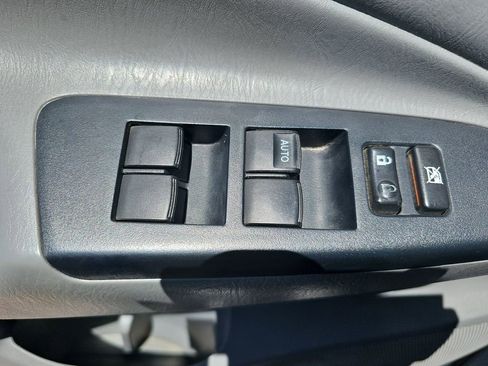 Used 2014 Toyota Tacoma 4x4 Double Cab w/ TRD Sport Package image 26