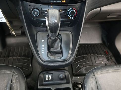 Used 2022 Ford Transit Connect XL FWD image 10