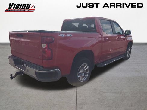 Used 2025 Chevrolet Silverado 1500 LT AWD/4WD image 5