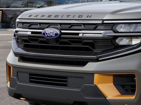 New 2027 Ford Expedition Tremor w/ Driver's Package AWD/4WD image 17