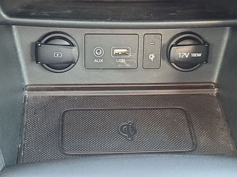 Used 2020 Hyundai Kona Limited FWD image 27