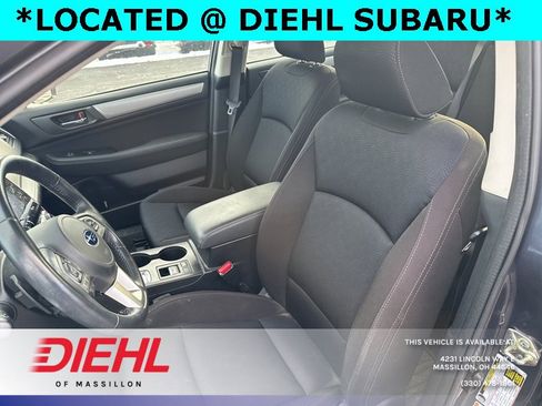 Used 2017 Subaru Legacy 2.5i Premium image 11