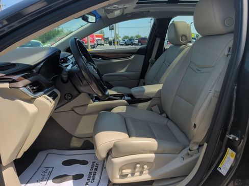 Used 2013 Cadillac XTS Premium AWD/4WD image 8